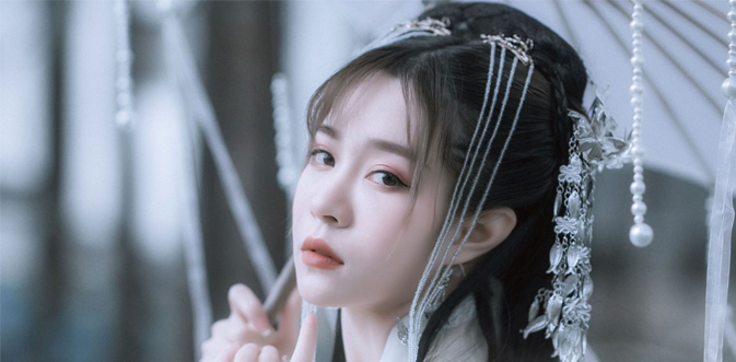 云水苍茫，是谁一阕相思长