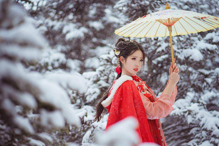 国潮“双11”，让汉服融入生活