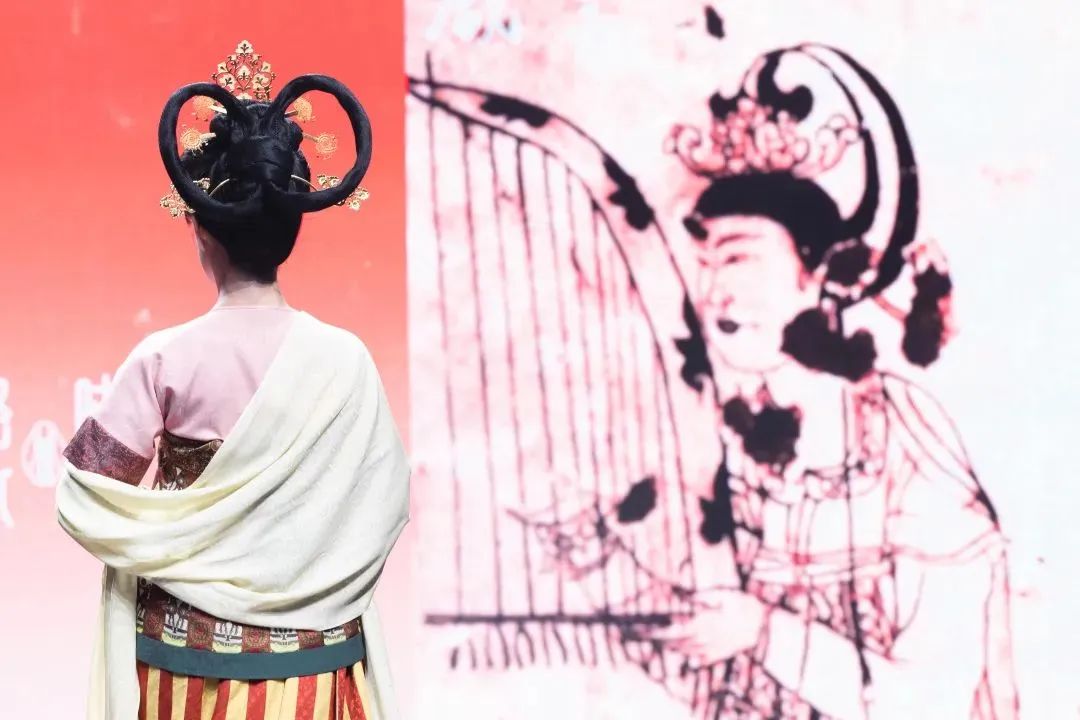 洛阳汉服大秀,领略一千多年前的古人审美(图5) 5.jpg