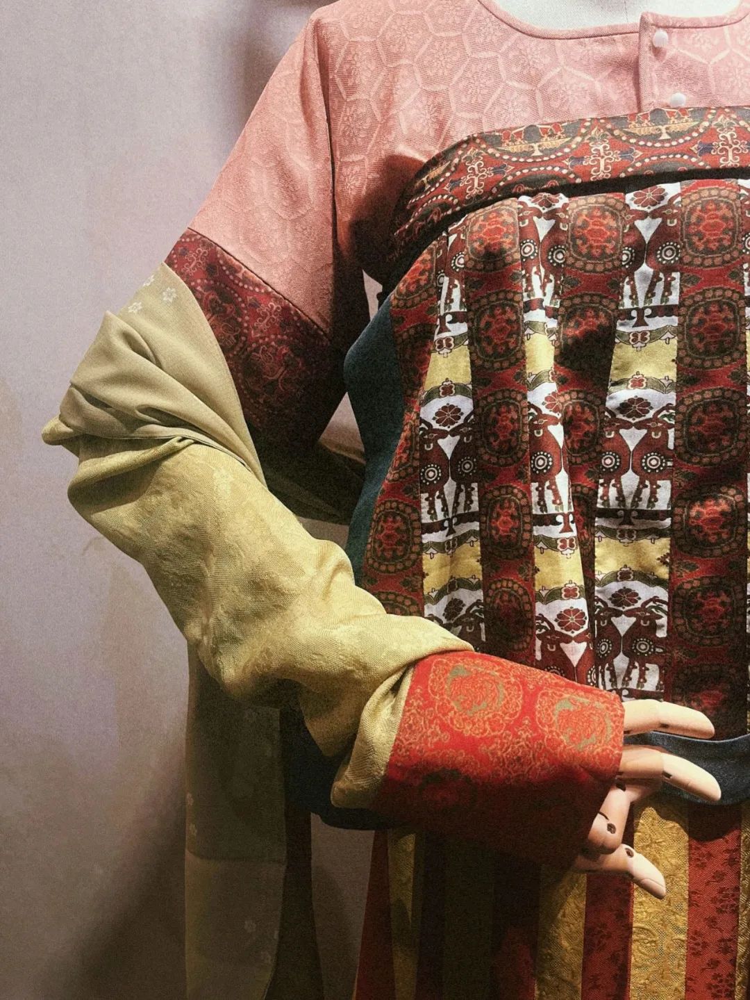 洛阳汉服大秀,领略一千多年前的古人审美(图9) 9.jpg