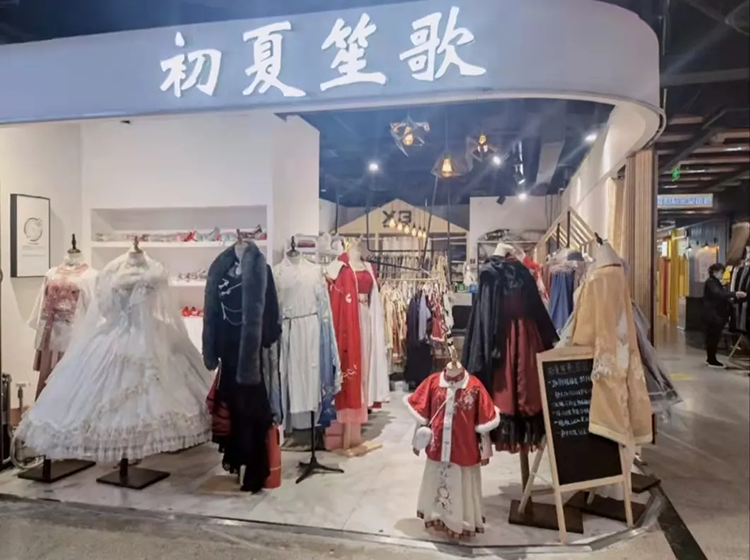 这些城市的汉服一条街，并不都是只有汉服哦！(图4)