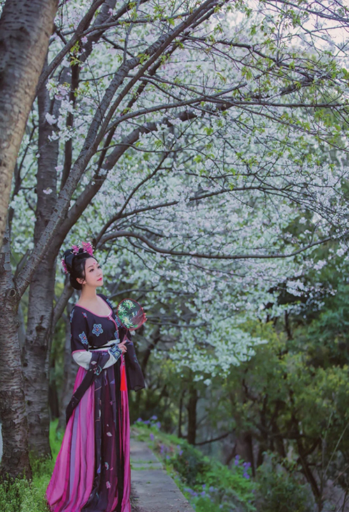 节日篇——清明节汉服穿搭推荐(图5)