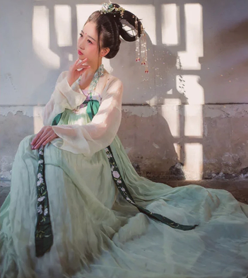 浅谈中秋节及汉服穿搭(图4)