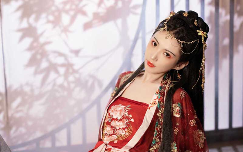 一夕别恨问红尘，无语凝噎掩黛痕(图3)