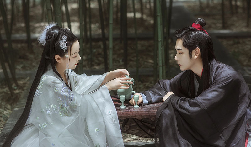 携一人不离，历一城风雨，只愿执子白首(图1)