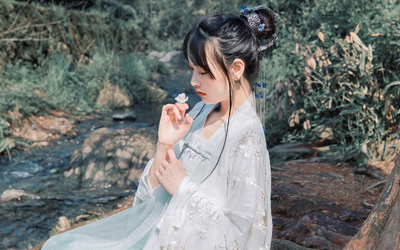 细读一篇古风美文，沉醉其中，方知其味(图3)