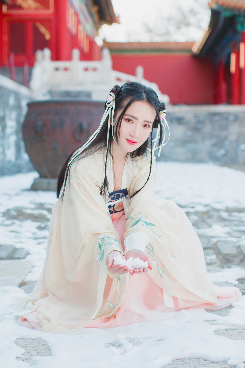 穿上汉服去故宫，来一场盛世之旅(图2)