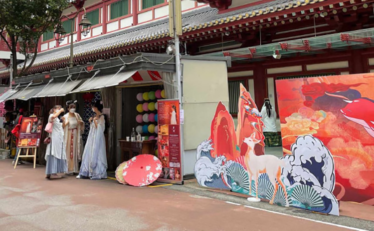 穿着汉服去唐人街，那是一次自由而令人兴奋的经历(图3)