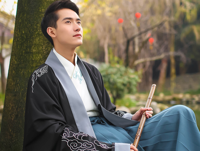 说说男士汉服与现代生活(图1)