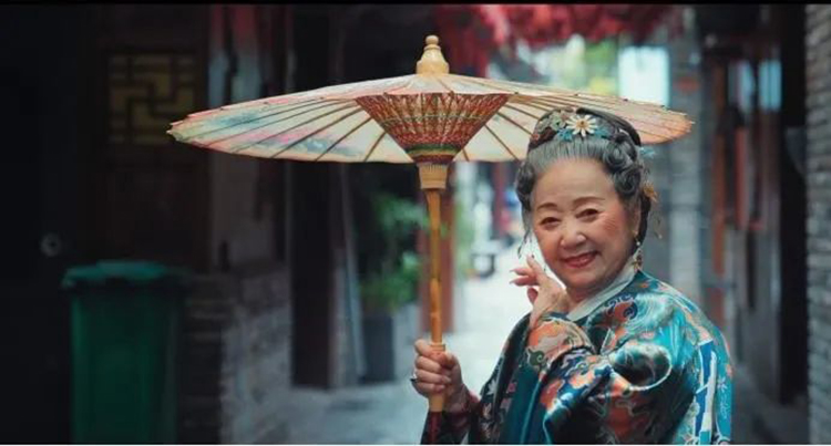 重阳安康|老年人穿汉服居然这么惊艳(图3)