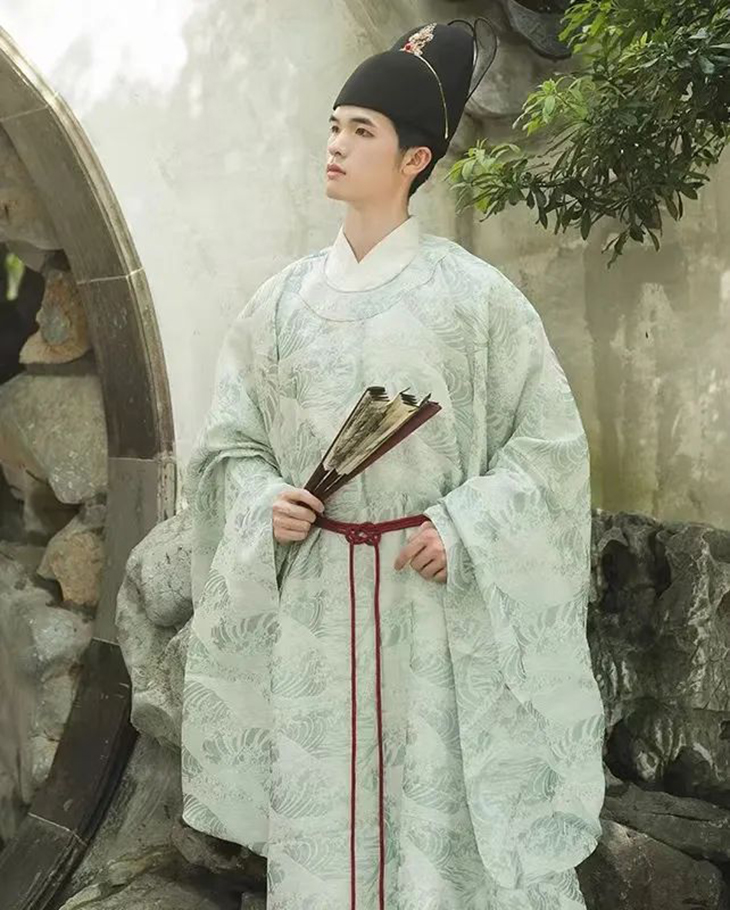 汉服男装‖朗朗如日月之入怀，秋天汉服男装可以这么穿(图2)