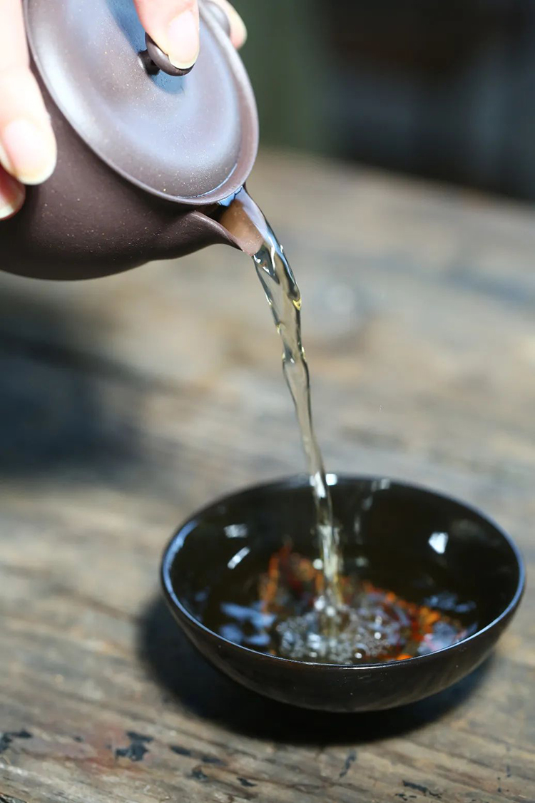 一天中最宜喝茶的时间段，原来很多人都喝错了(图7)