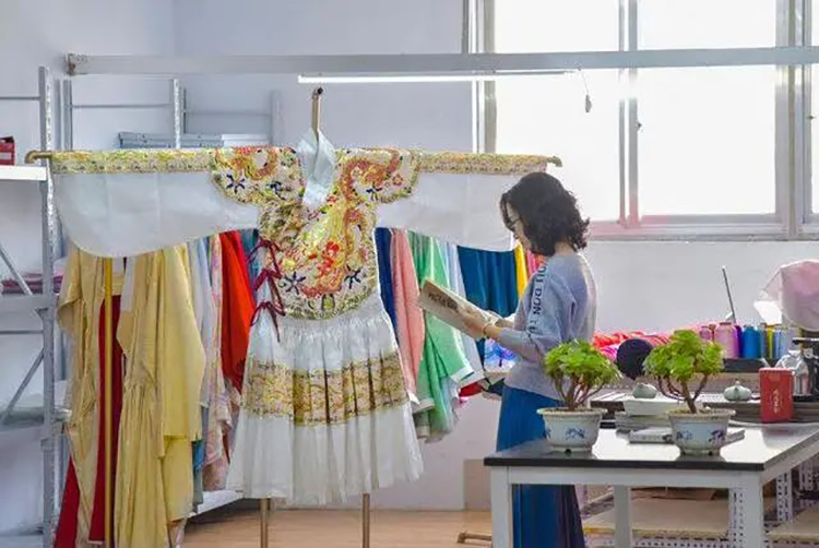 不爱潮服爱汉服！德州“汉服风潮”持续升温中的汉服同袍们！(图9)