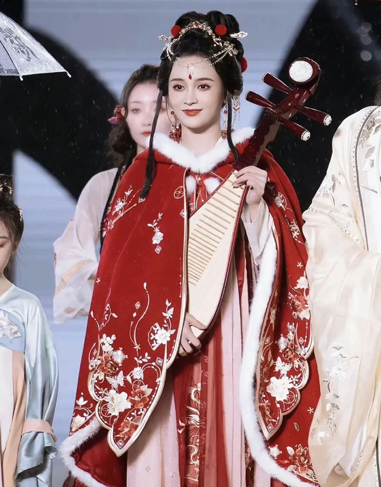 汉服VS古装‖当影视剧古装遇上国风秀典(图7)