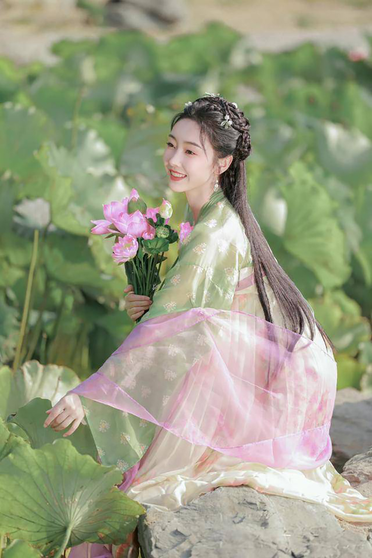 穿汉服的宣璐，这样的师姐我真的爱了！(图3)