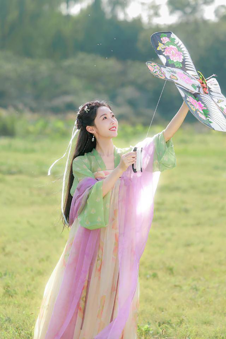 穿汉服的宣璐，这样的师姐我真的爱了！(图4)