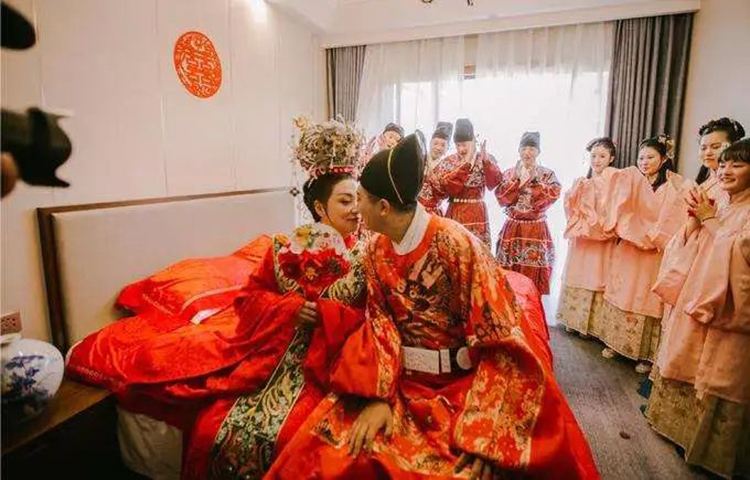 告别“不日常”，汉服需要怎么做？(图2)