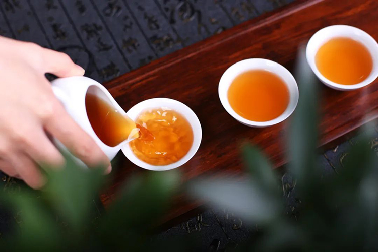 为什么说申时喝茶，身体受益最大？(图4)