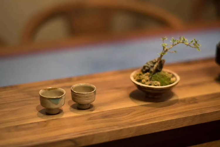 佳茗如佳人 品茶解花语(图1)