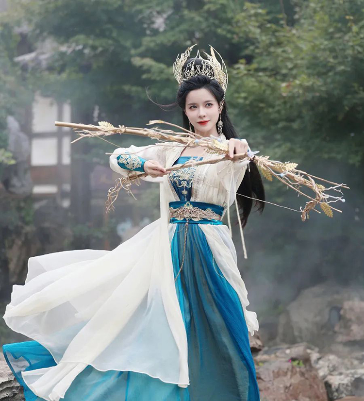 圣微再登榜首，杨馥羽首度榜眼，看2022最受欢迎的汉服模特都有谁？(图2)