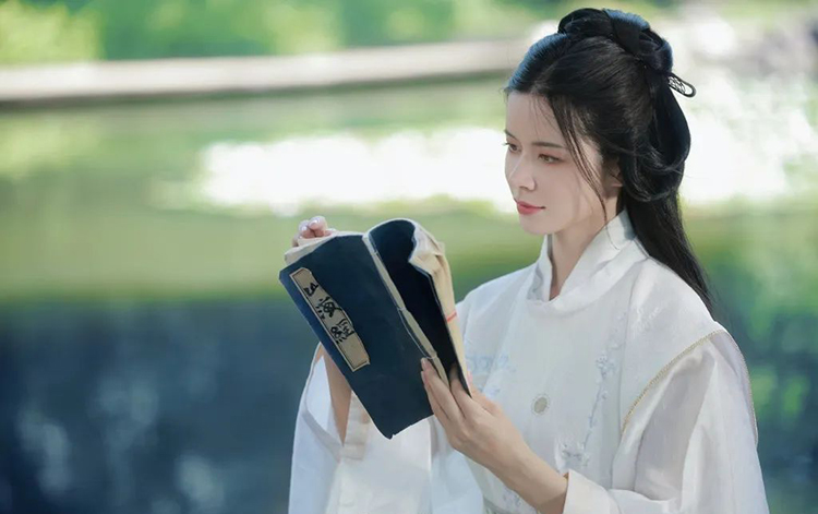 圣微再登榜首，杨馥羽首度榜眼，看2022最受欢迎的汉服模特都有谁？(图3)