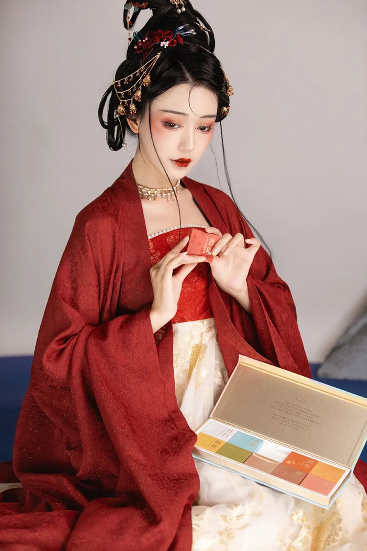 圣微再登榜首，杨馥羽首度榜眼，看2022最受欢迎的汉服模特都有谁？(图23)