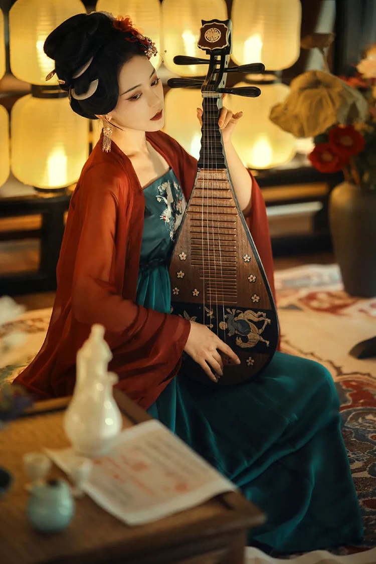 圣微再登榜首，杨馥羽首度榜眼，看2022最受欢迎的汉服模特都有谁？(图24)