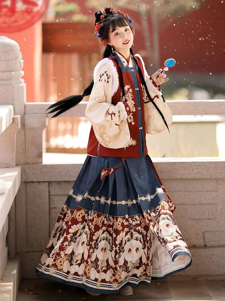 春节汉服穿搭指南丨玉兔将至人间，华裳妆点新春(图4)
